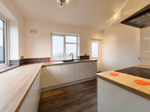 Kitchen- click for photo gallery
